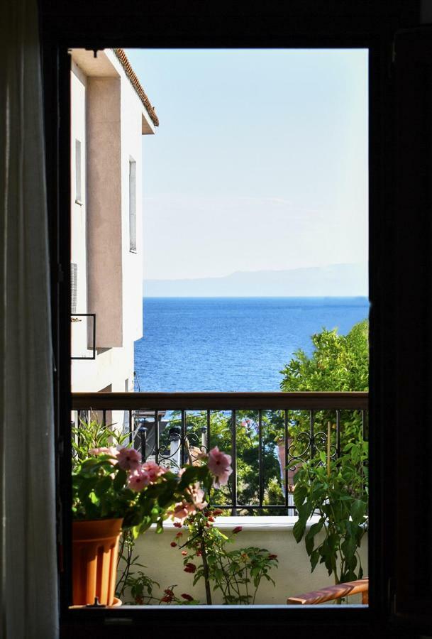 Ocean View Apartman Néo Klíma Kültér fotó